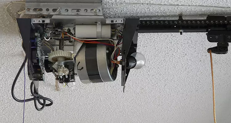Garage Door Motor Replacement in Winter Haven, FL