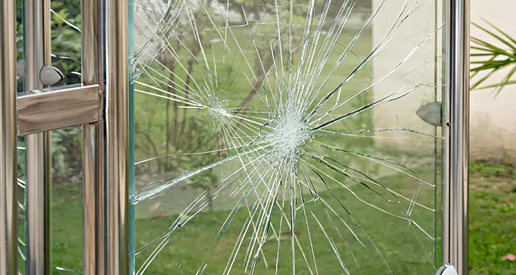 Frameless Glass Door Repair at Home in Winter Haven, FL