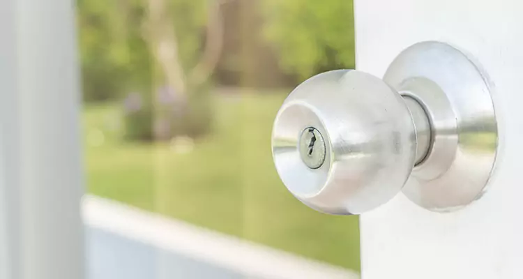 Patio Door Mechanism Jammed in Winter Haven, FL