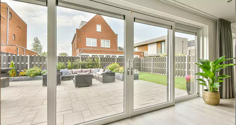 3 Panel Sliding Glass Door Repair in Winter Haven, FL